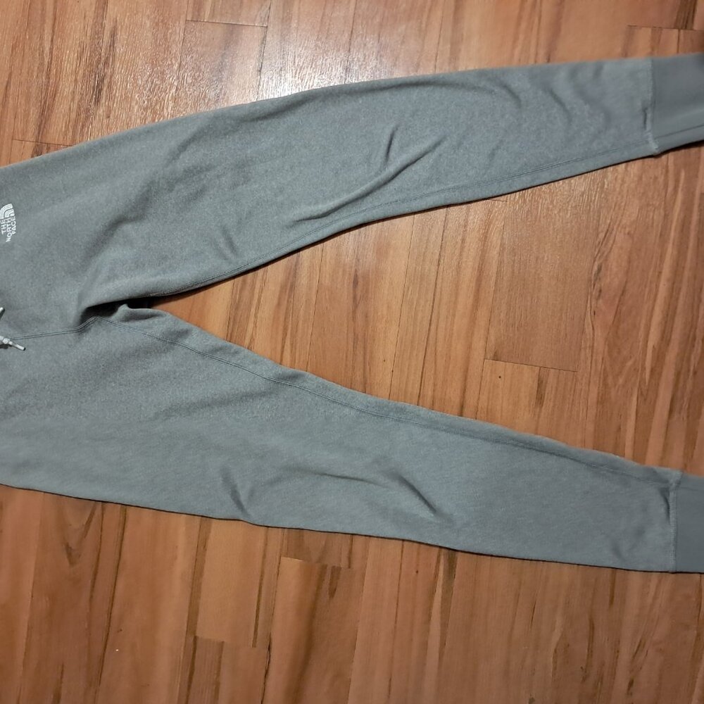 The North Face womens joggers - Picture 5 of 6